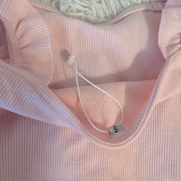 Light pink tank top with ruffles - Picture 2 of 4